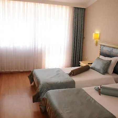 Armas Pemar Hotell 5*