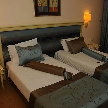 Hotel Armas Pemar 5*