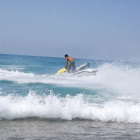 Hotel Armas Pemar 5*