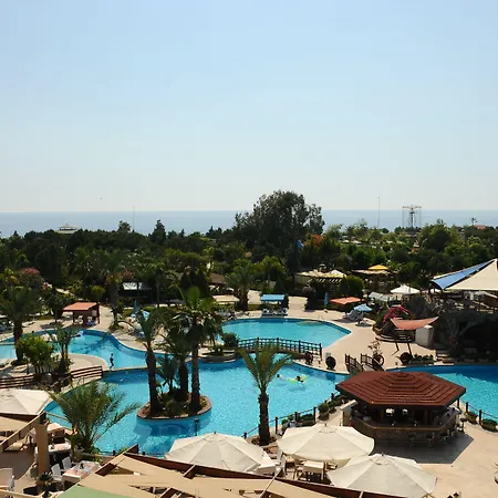 Armas Pemar Hotel 5*