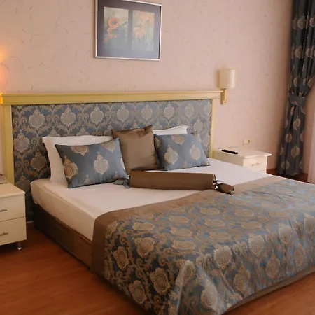 Armas Pemar 5* Kızılot