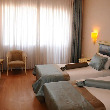 Hotel Armas Pemar