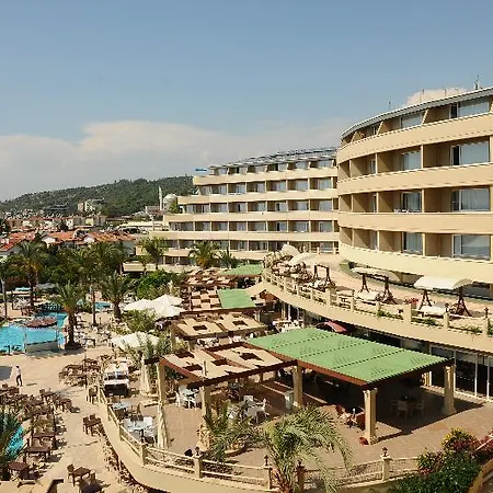 Armas Pemar Hotell